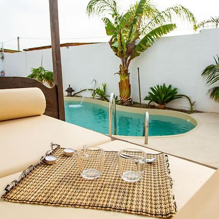 Villa Tokio Con Jacuzzi Y Piscina Privada Chiclana de la Frontera Bagian luar foto