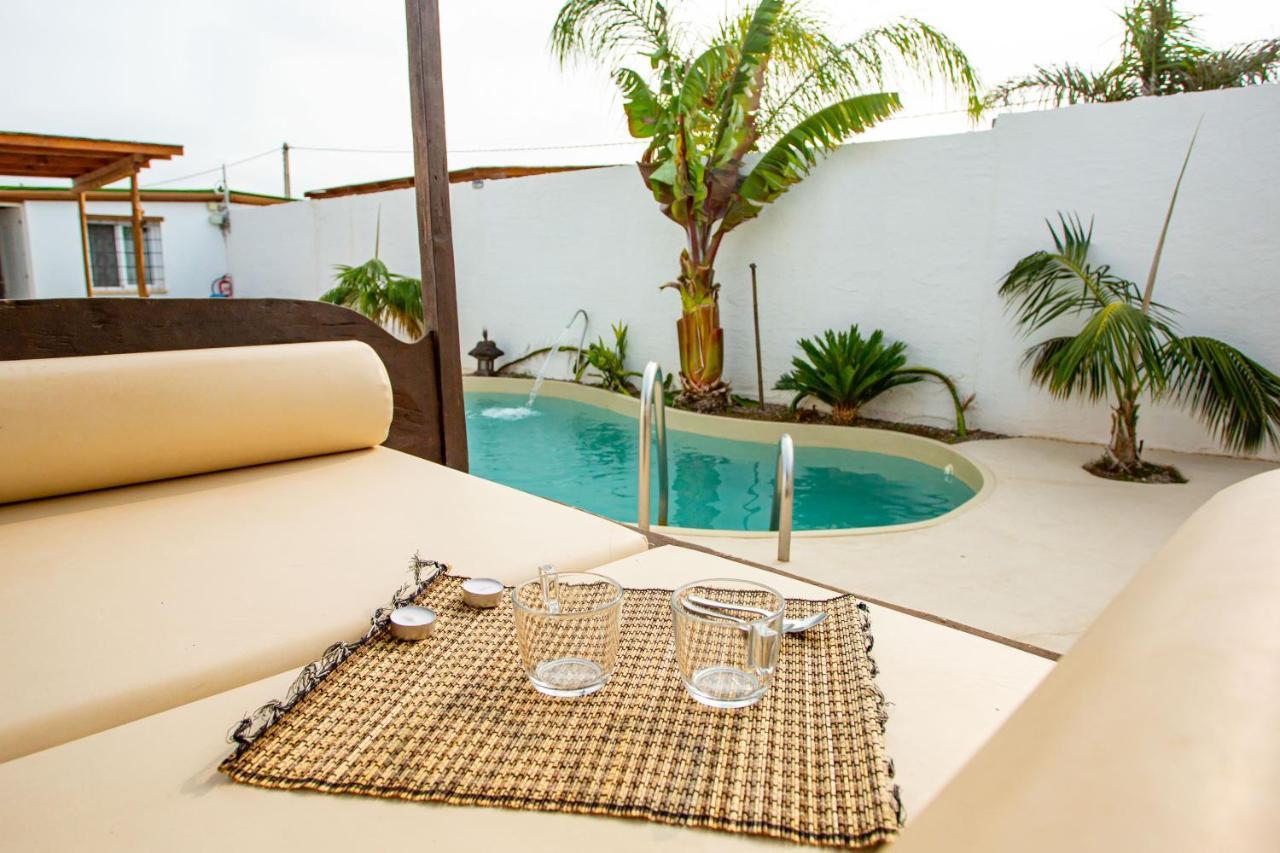 Villa Tokio Con Jacuzzi Y Piscina Privada Chiclana de la Frontera Bagian luar foto